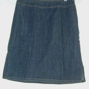 Ann Taylor Denim Blue Skirt Size 8 NWOT